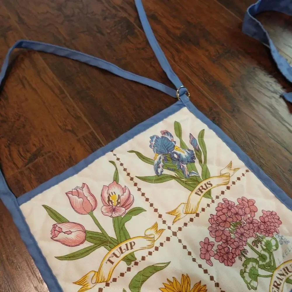 VTG ‘86 Blue Floral Apron with Ruffle Hem and Front Pocket